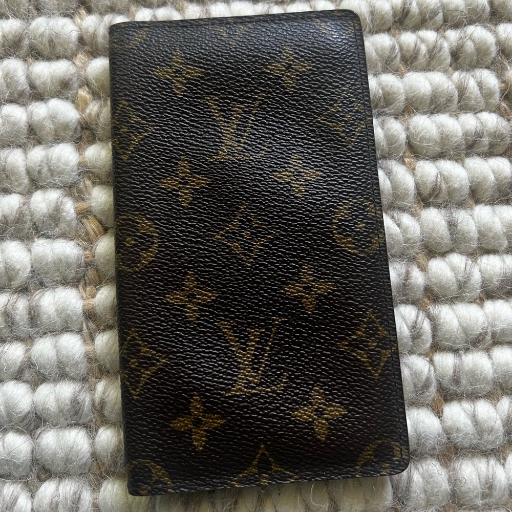 Louis Vuitton monogram checkbook wallet in good condition